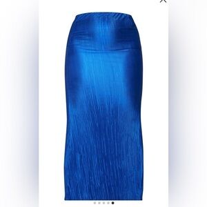 PrettyLittleThing Plus Size Bright Blue Plisse Maxi Skirt US 18, 14